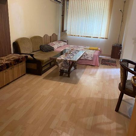 Апартамент Столетов Varna Luaran gambar